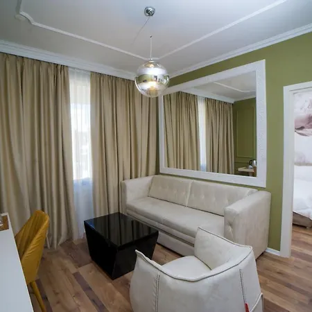 Hotel Regina &