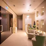 Regina & Hotel 4*