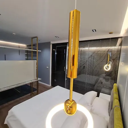 Regina & Hotel 4*