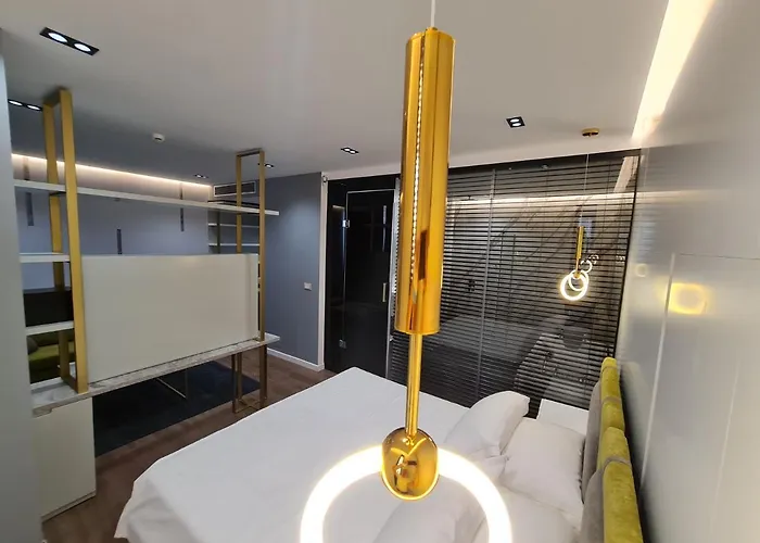 Regina & Hotel 4*