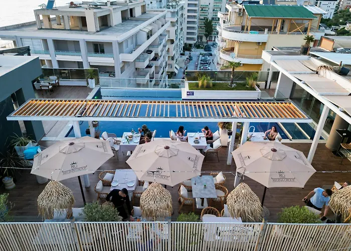 Hotel Regina & 4*